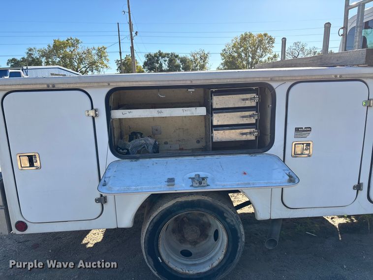 image for item DK0018 2003 GMC C4500 utility / service truck