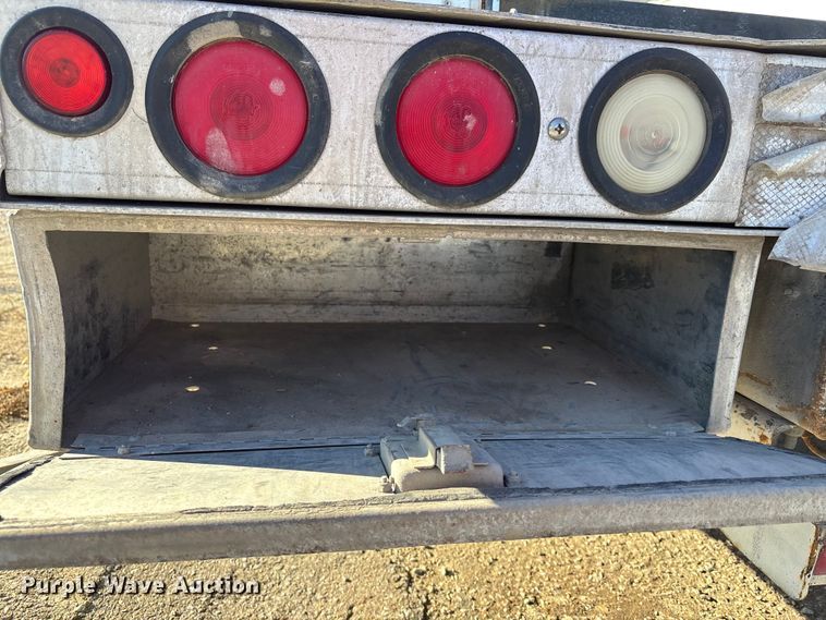 image for item DK0018 2003 GMC C4500 utility / service truck