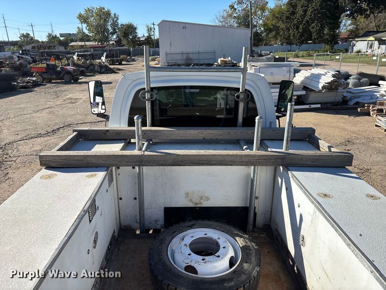 image for item DK0018 2003 GMC C4500 utility / service truck