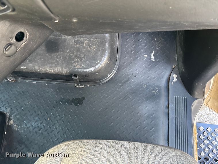 image for item DK0018 2003 GMC C4500 utility / service truck