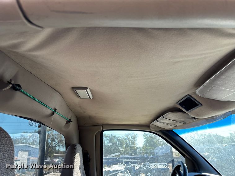 image for item DK0018 2003 GMC C4500 utility / service truck