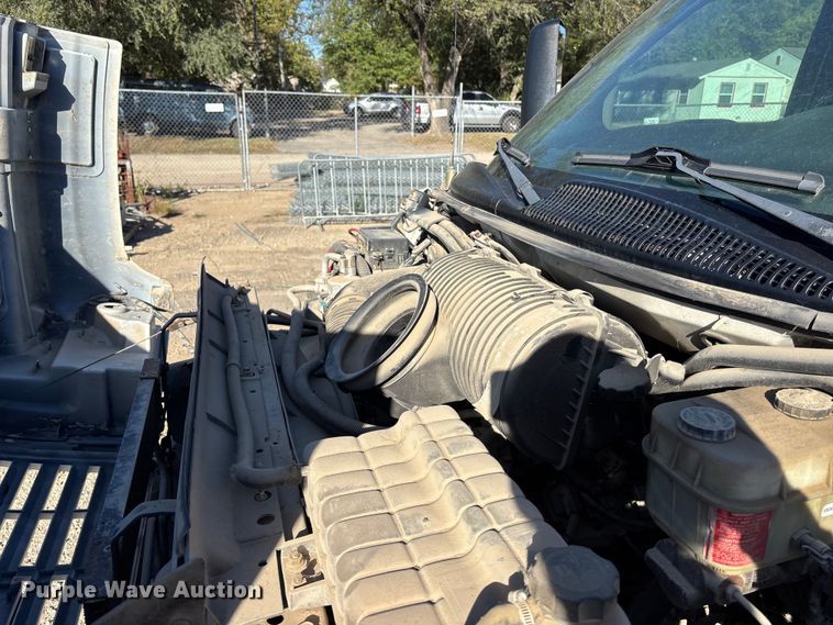 image for item DK0018 2003 GMC C4500 utility / service truck