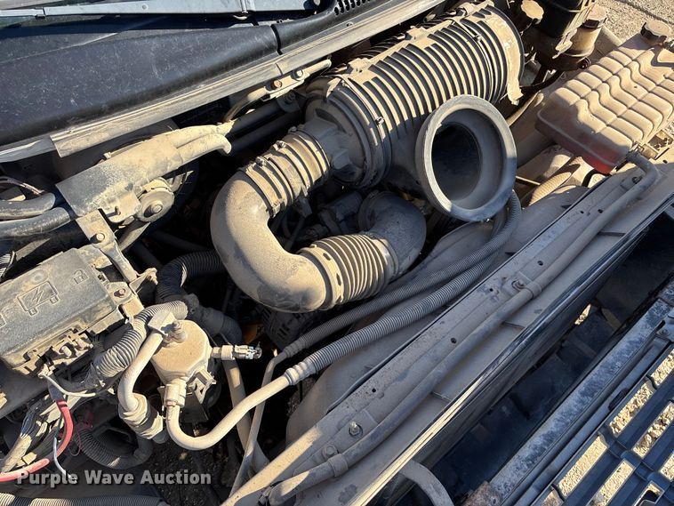 image for item DK0018 2003 GMC C4500 utility / service truck