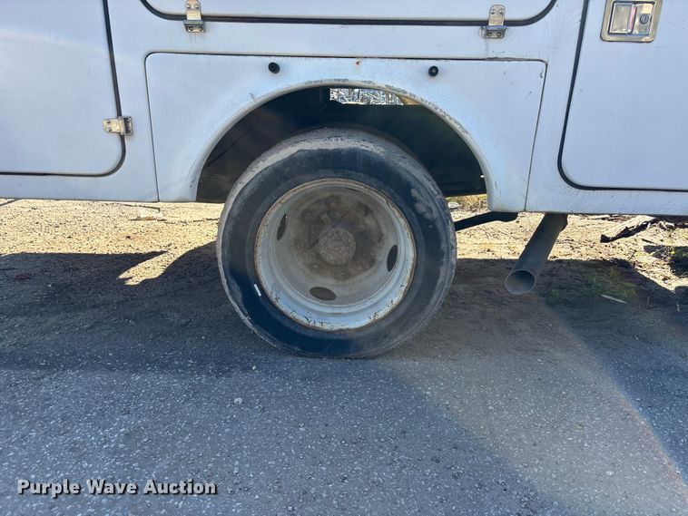 image for item DK0018 2003 GMC C4500 utility / service truck