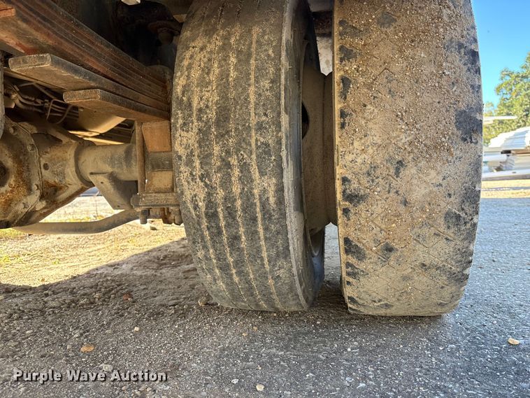 image for item DK0018 2003 GMC C4500 utility / service truck