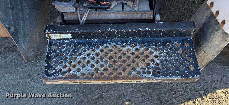 image for item DK0019 2007 Chevrolet C4500 flatbed truck