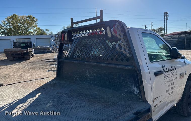 image for item DK0020 2012 Dodge RAM 3500 flatbed pickup truck