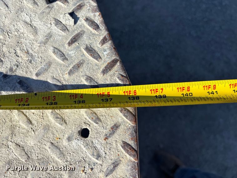 image for item DK0020 2012 Dodge RAM 3500 flatbed pickup truck