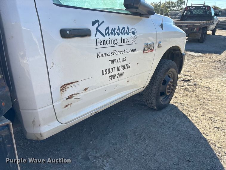 image for item DK0020 2012 Dodge RAM 3500 flatbed pickup truck