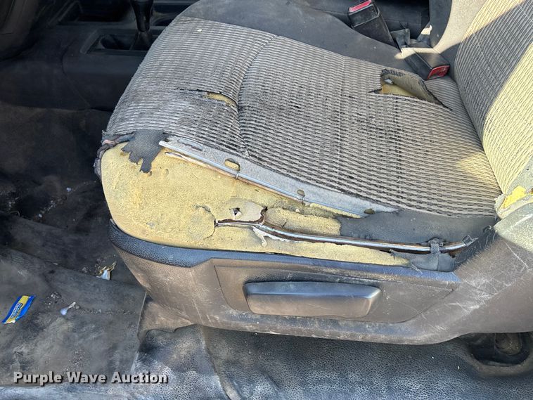 image for item DK0020 2012 Dodge RAM 3500 flatbed pickup truck