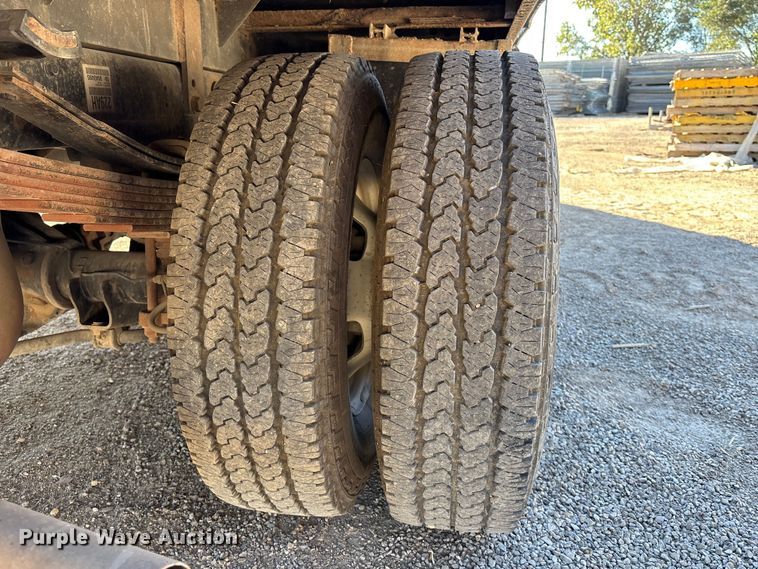 image for item DK0020 2012 Dodge RAM 3500 flatbed pickup truck