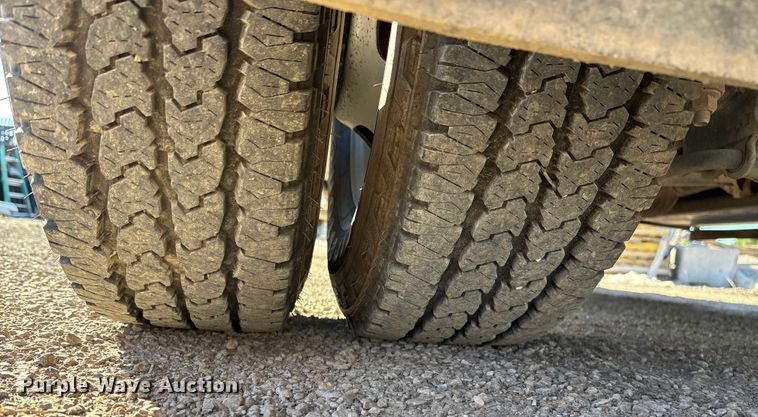 image for item DK0020 2012 Dodge RAM 3500 flatbed pickup truck