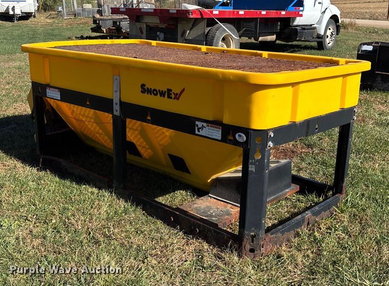 image for item DK0037 TrynEx International spreader