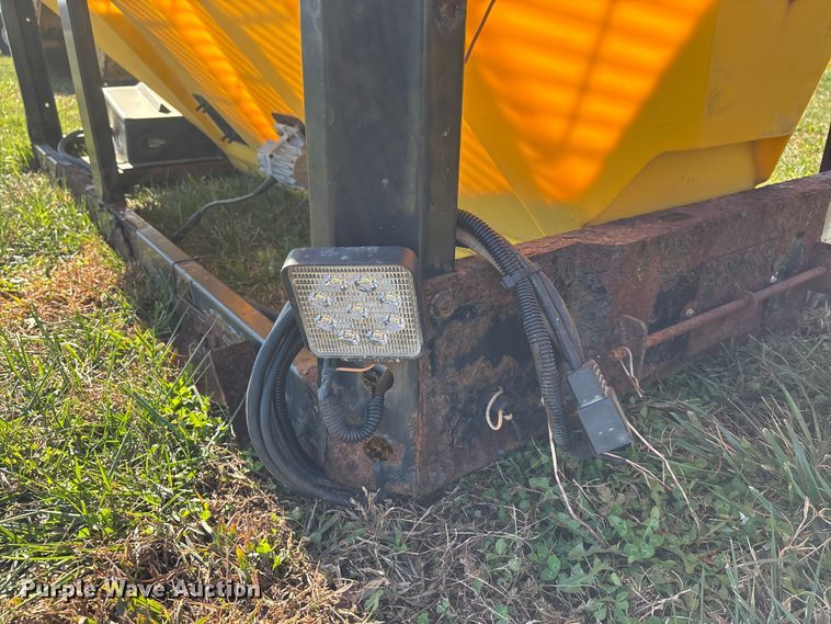 image for item DK0037 TrynEx International spreader