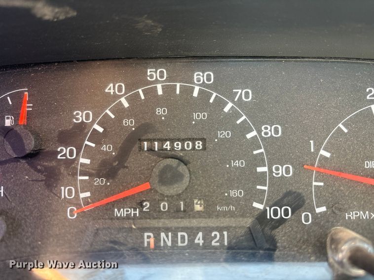 image for item DK0039 2004 Ford F650 flatbed truck