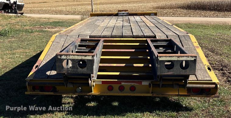 image for item DK0040 1997 Landoll 2024 equipment trailer