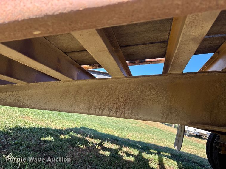 image for item DK0040 1997 Landoll 2024 equipment trailer