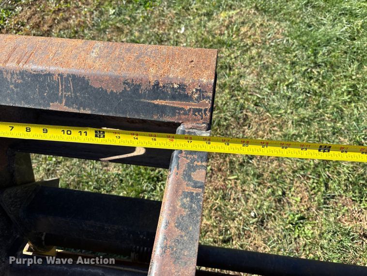 image for item DK0040 1997 Landoll 2024 equipment trailer