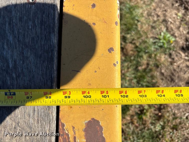 image for item DK0040 1997 Landoll 2024 equipment trailer