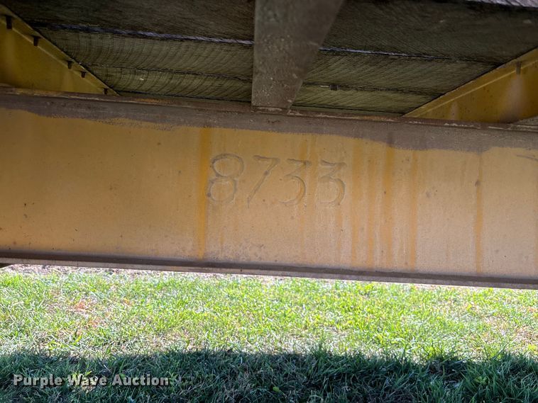 image for item DK0040 1997 Landoll 2024 equipment trailer