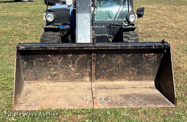 image for item DK0041 2012 New Holland LM5020 telehandler