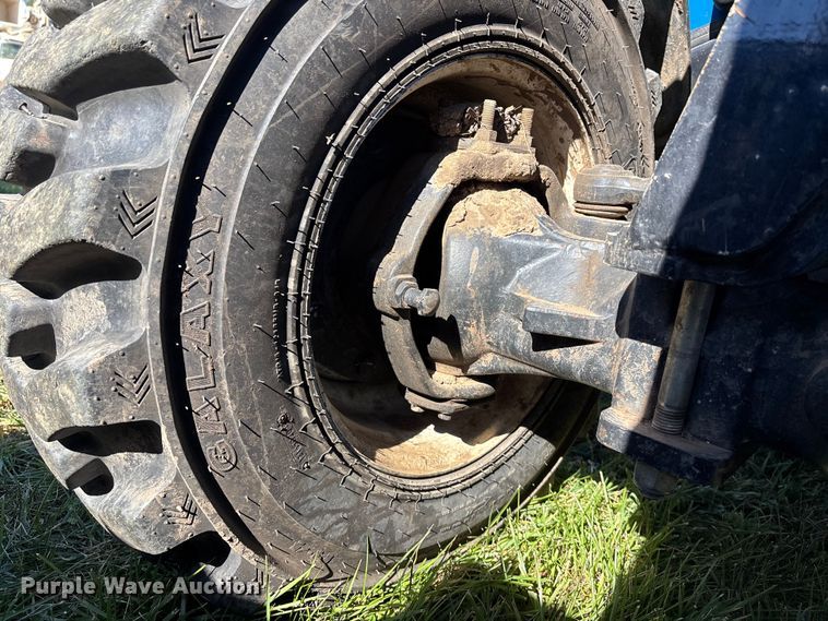 image for item DK0041 2012 New Holland LM5020 telehandler