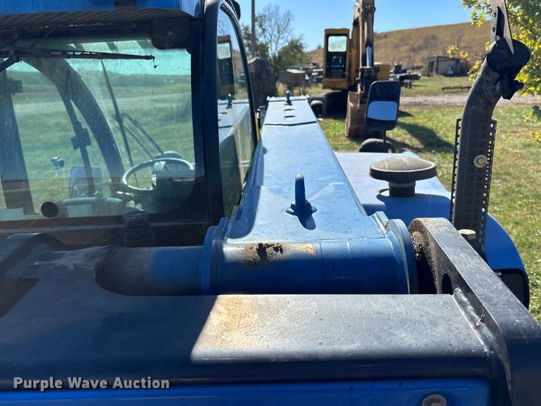 image for item DK0041 2012 New Holland LM5020 telehandler
