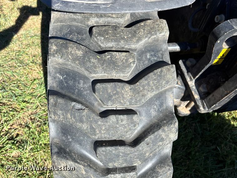 image for item DK0041 2012 New Holland LM5020 telehandler