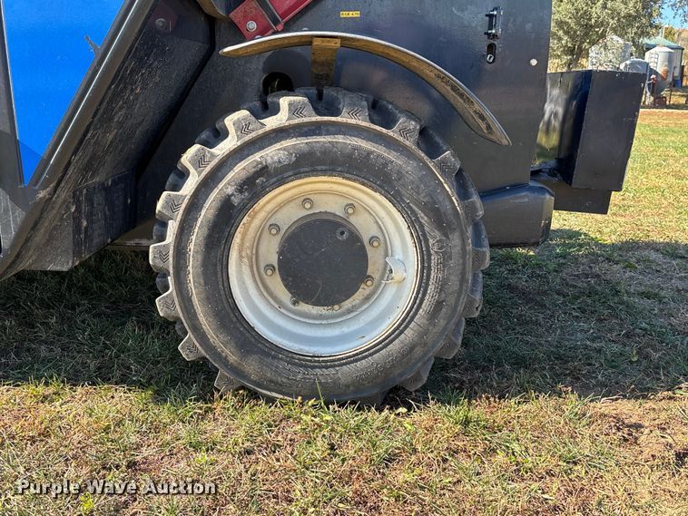 image for item DK0041 2012 New Holland LM5020 telehandler