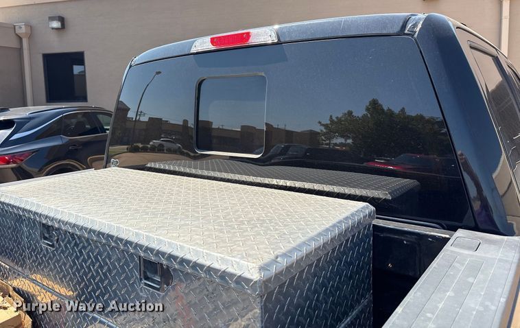 image for item DO1205 2018 Ford F250 Super Duty Crew Cab pickup truck