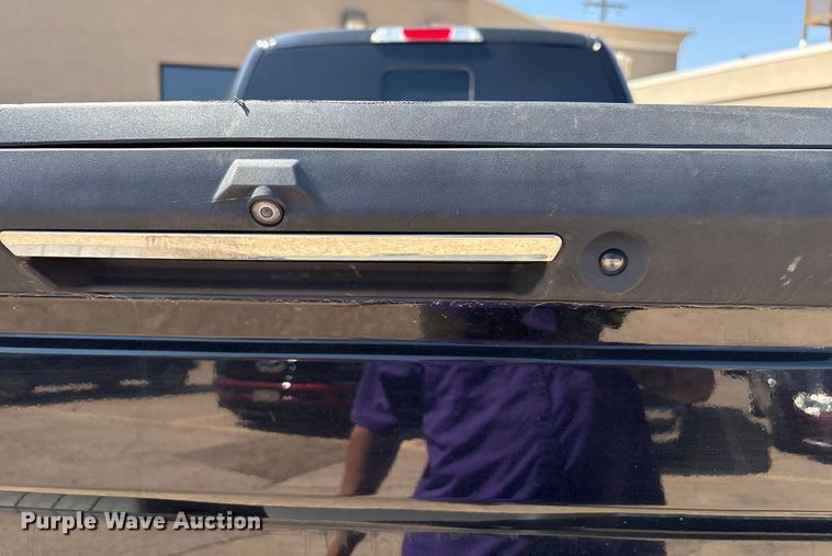 image for item DO1205 2018 Ford F250 Super Duty Crew Cab pickup truck