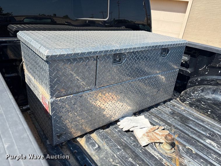 image for item DO1205 2018 Ford F250 Super Duty Crew Cab pickup truck
