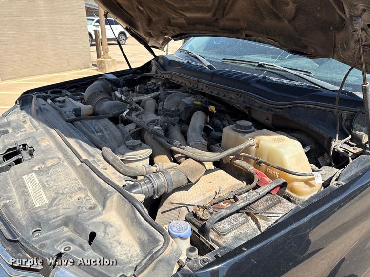 image for item DO1205 2018 Ford F250 Super Duty Crew Cab pickup truck