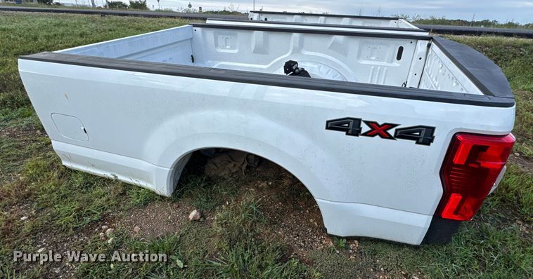 image for item DO2275 Pickup truck bed