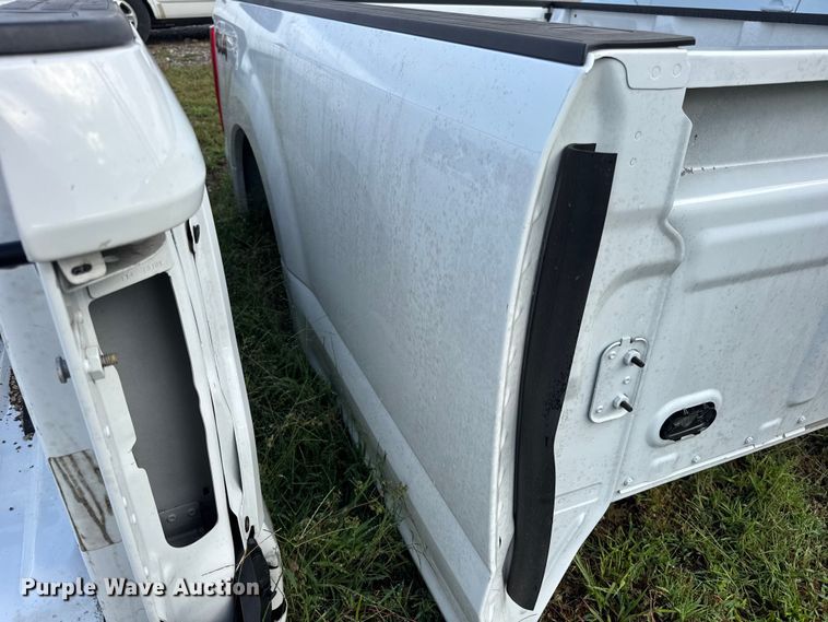 image for item DO2275 Pickup truck bed