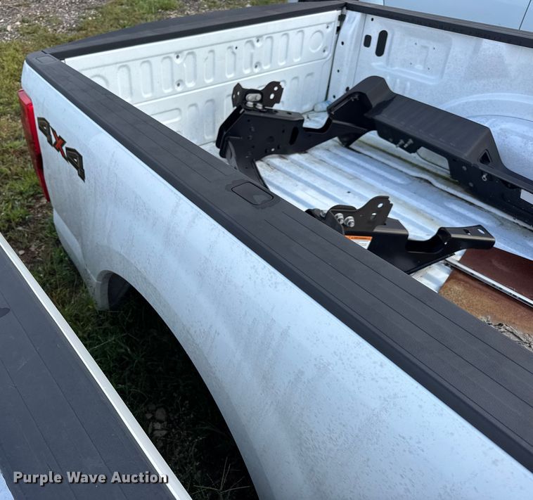 image for item DO2275 Pickup truck bed