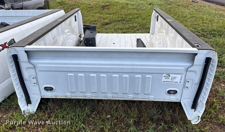 image for item DO2276 Pickup truck bed