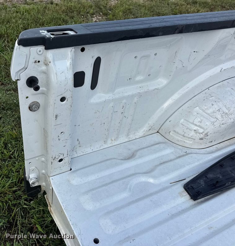 image for item DO2276 Pickup truck bed