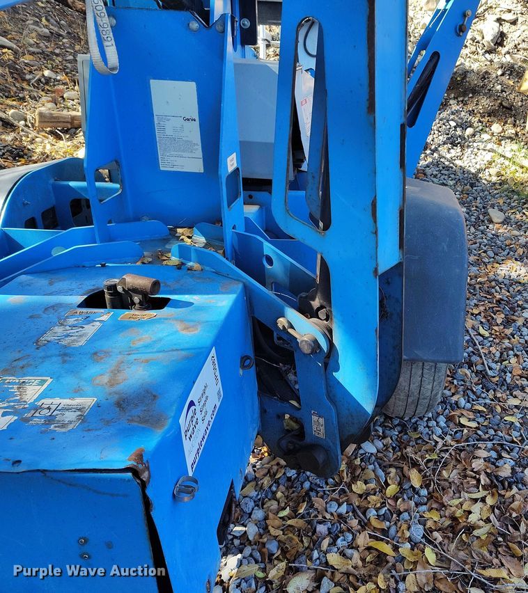 image for item DP5082 2014 Genie TZ-34/20 boom lift