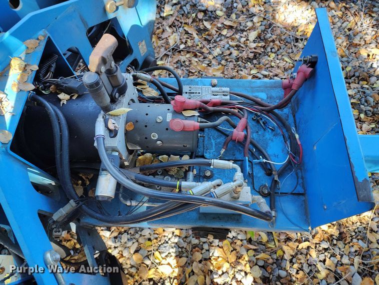 image for item DP5082 2014 Genie TZ-34/20 boom lift