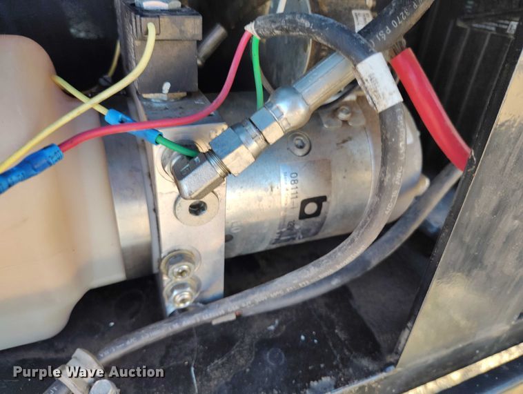 image for item DP5083 2010 Titan AF6188 tilt deck equipment trailer