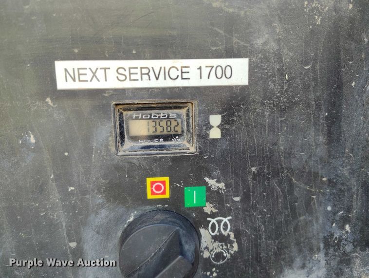 image for item DP5091 2004 Ingersoll Rand P185JD air compressor