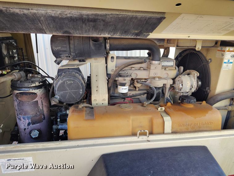 image for item DP5091 2004 Ingersoll Rand P185JD air compressor
