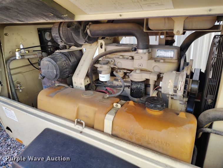 image for item DP5091 2004 Ingersoll Rand P185JD air compressor