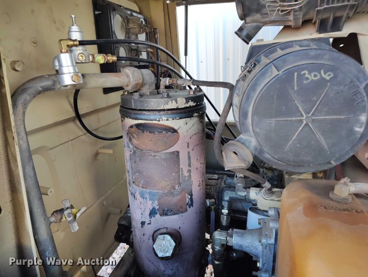 image for item DP5091 2004 Ingersoll Rand P185JD air compressor