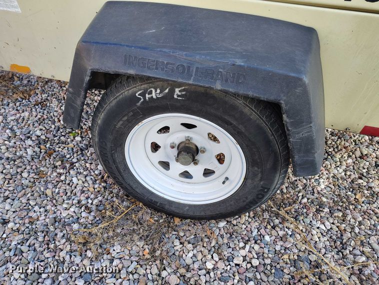 image for item DP5091 2004 Ingersoll Rand P185JD air compressor