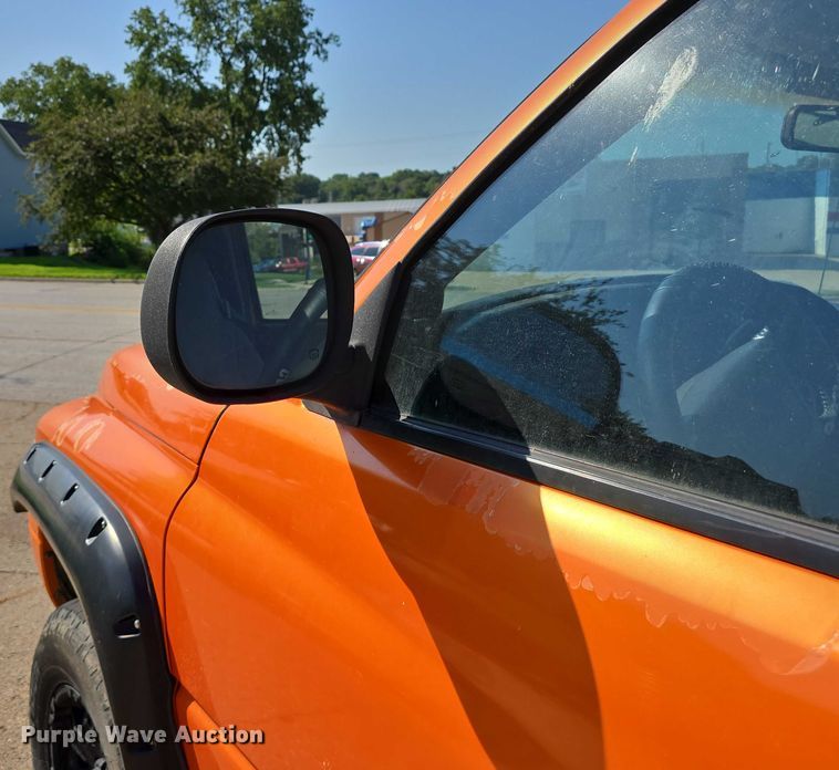 image for item DR3935 2001 Dodge Ram 1500 Quad Cab pickup truck