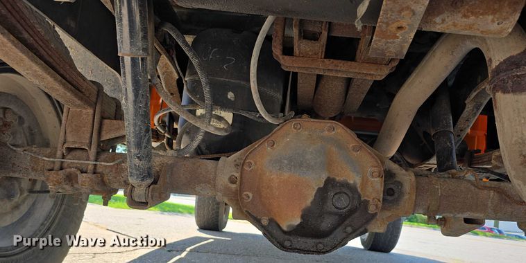 image for item DR3935 2001 Dodge Ram 1500 Quad Cab pickup truck