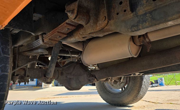 image for item DR3935 2001 Dodge Ram 1500 Quad Cab pickup truck