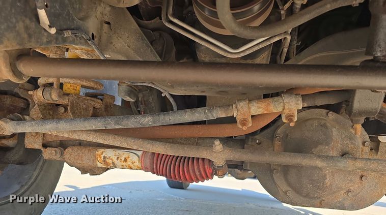 image for item DR3935 2001 Dodge Ram 1500 Quad Cab pickup truck